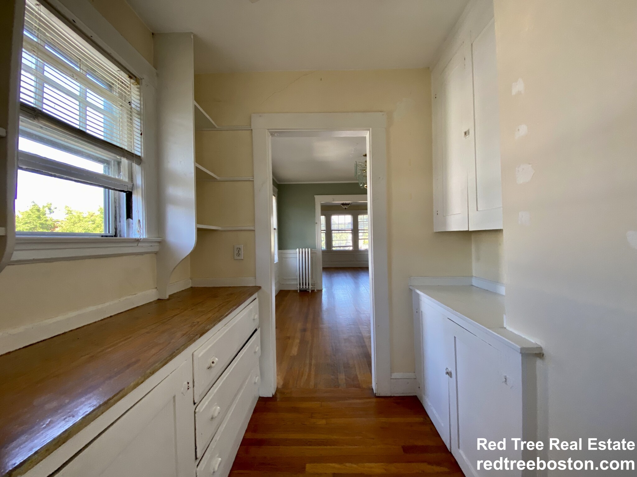 3 bed, 1 bath apartment for rent at 94 Beechcroft St Unit 3, Brighton — photo 6 of 23