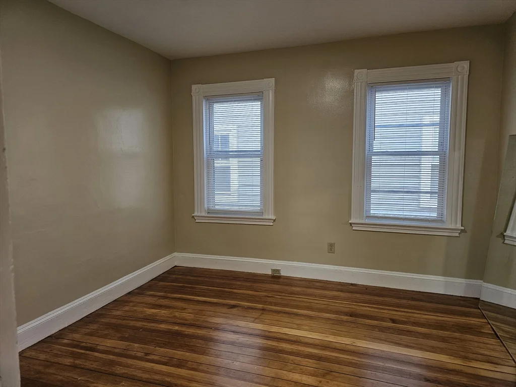 3 bed, 2 bath apartment for rent at 94 Billings St Unit 94, Quincy — photo 9 of 15