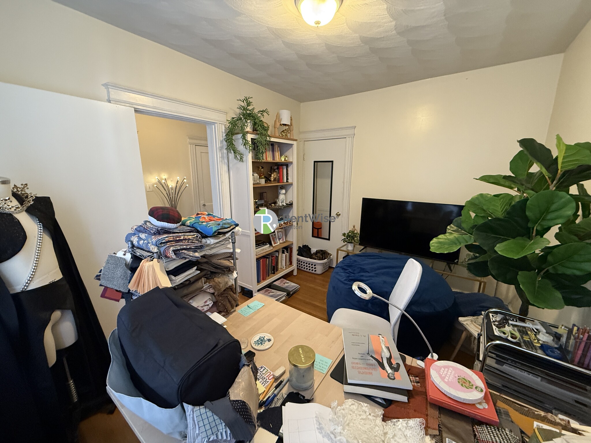1 bed, 1 bath apartment for rent at 94 Brainerd Rd Unit 14, Allston — photo 3 of 11