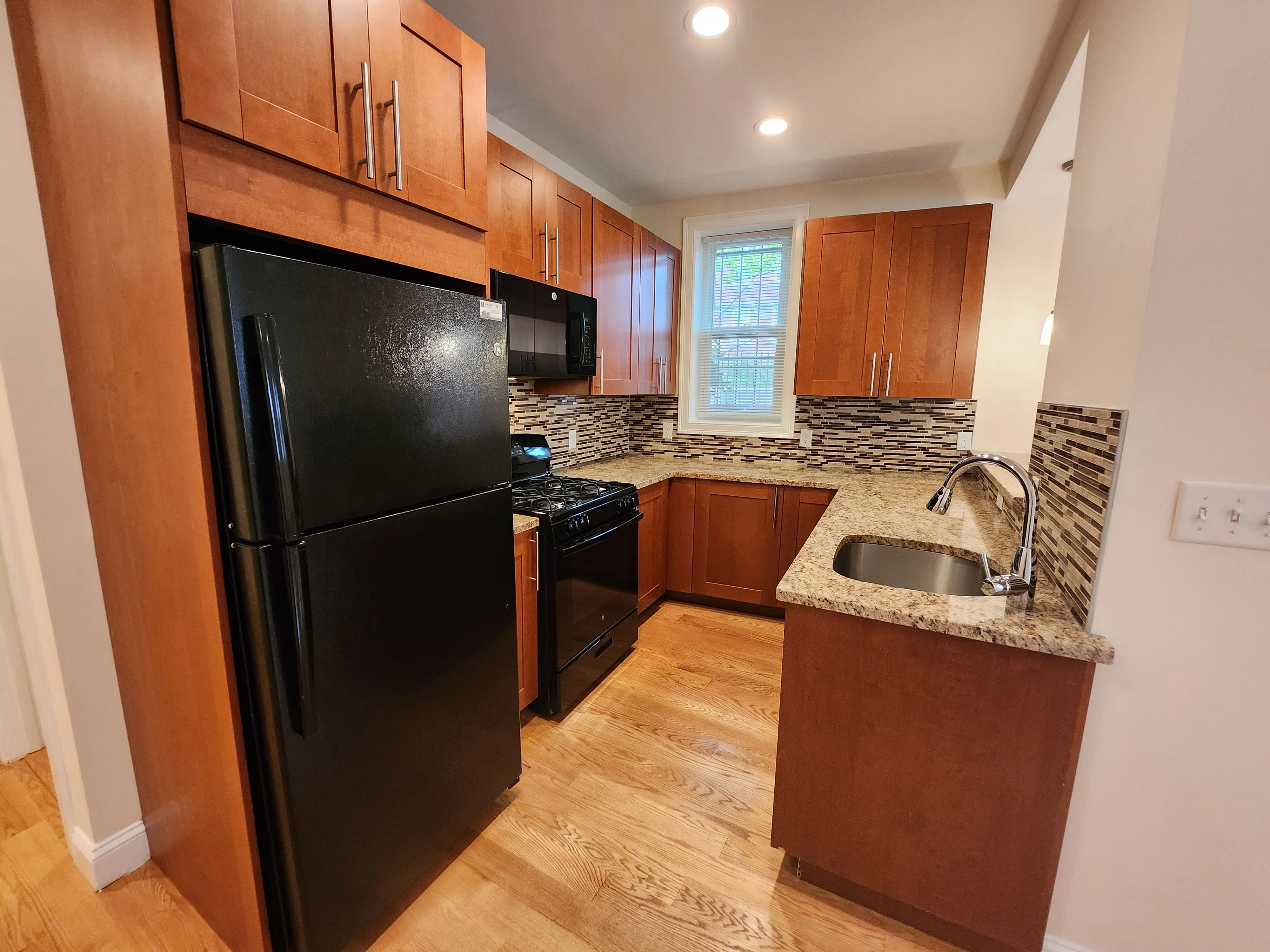 1 bed, 1 bath apartment for rent at 94 Brainerd Rd Unit 2, Allston — photo 4 of 15