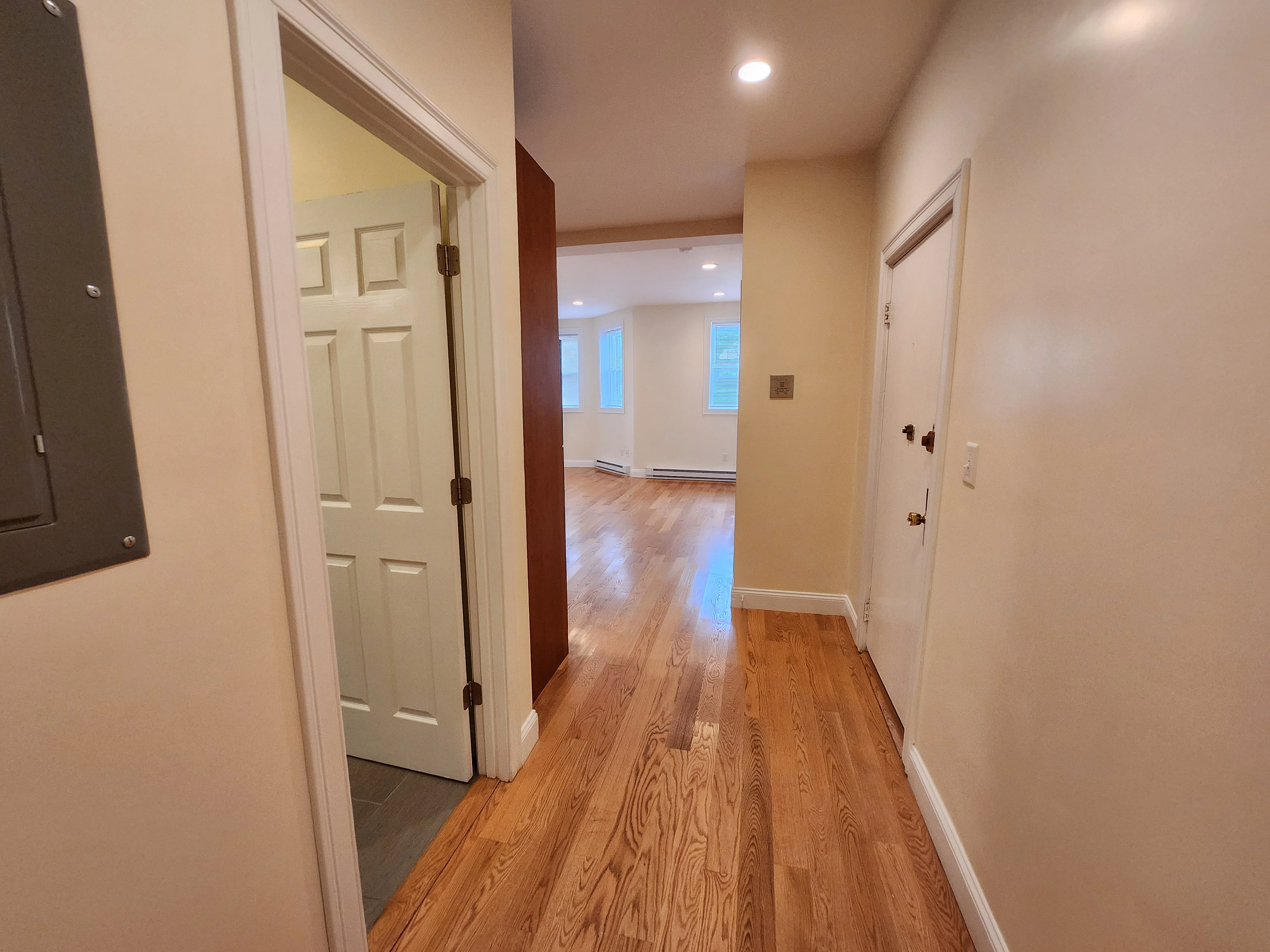 1 bed, 1 bath apartment for rent at 94 Brainerd Rd Unit 2, Allston — photo 14 of 15