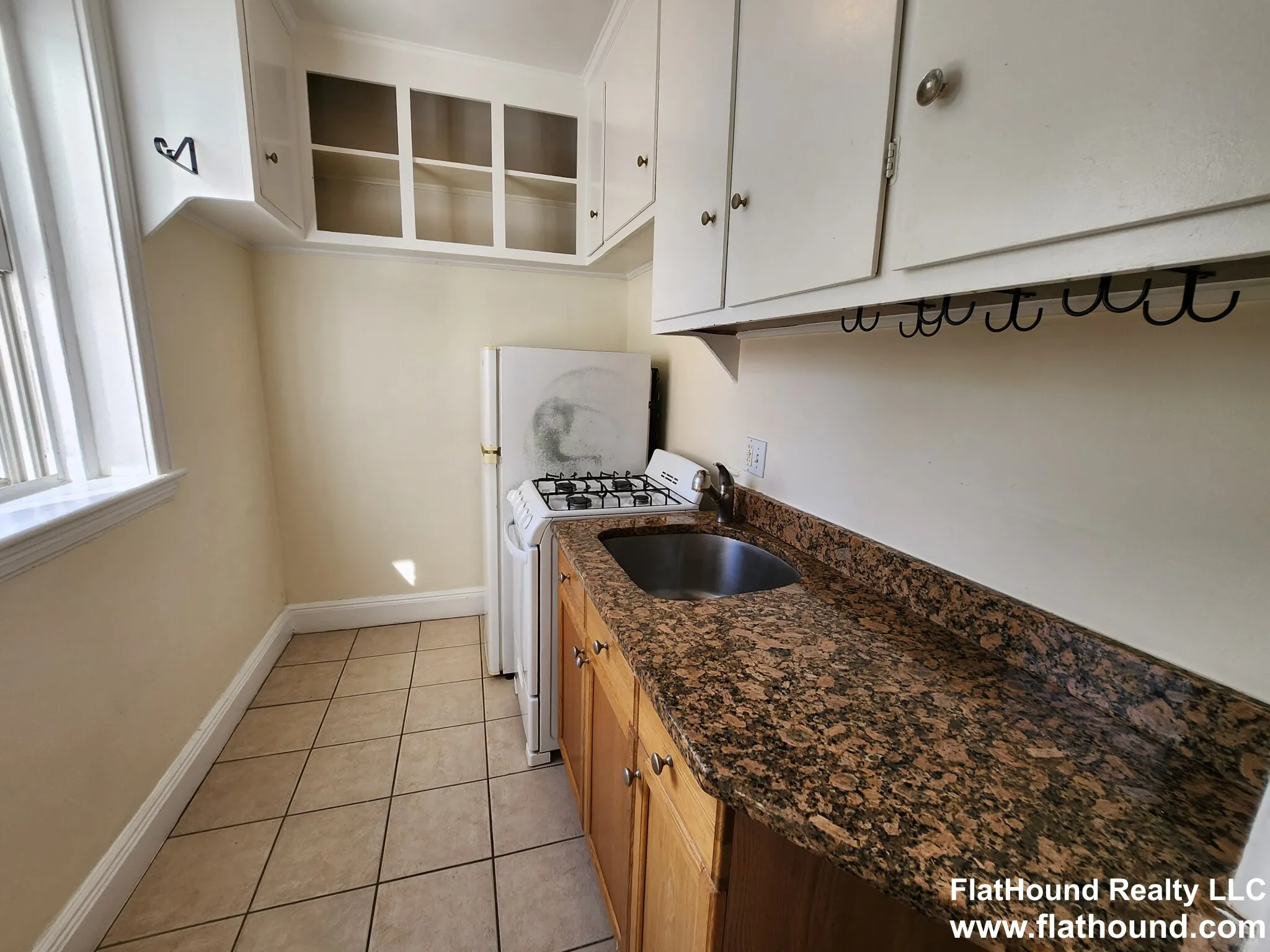 2 bed, 1 bath apartment for rent at 94 Brainerd Rd Unit 21, Allston — photo 2 of 7