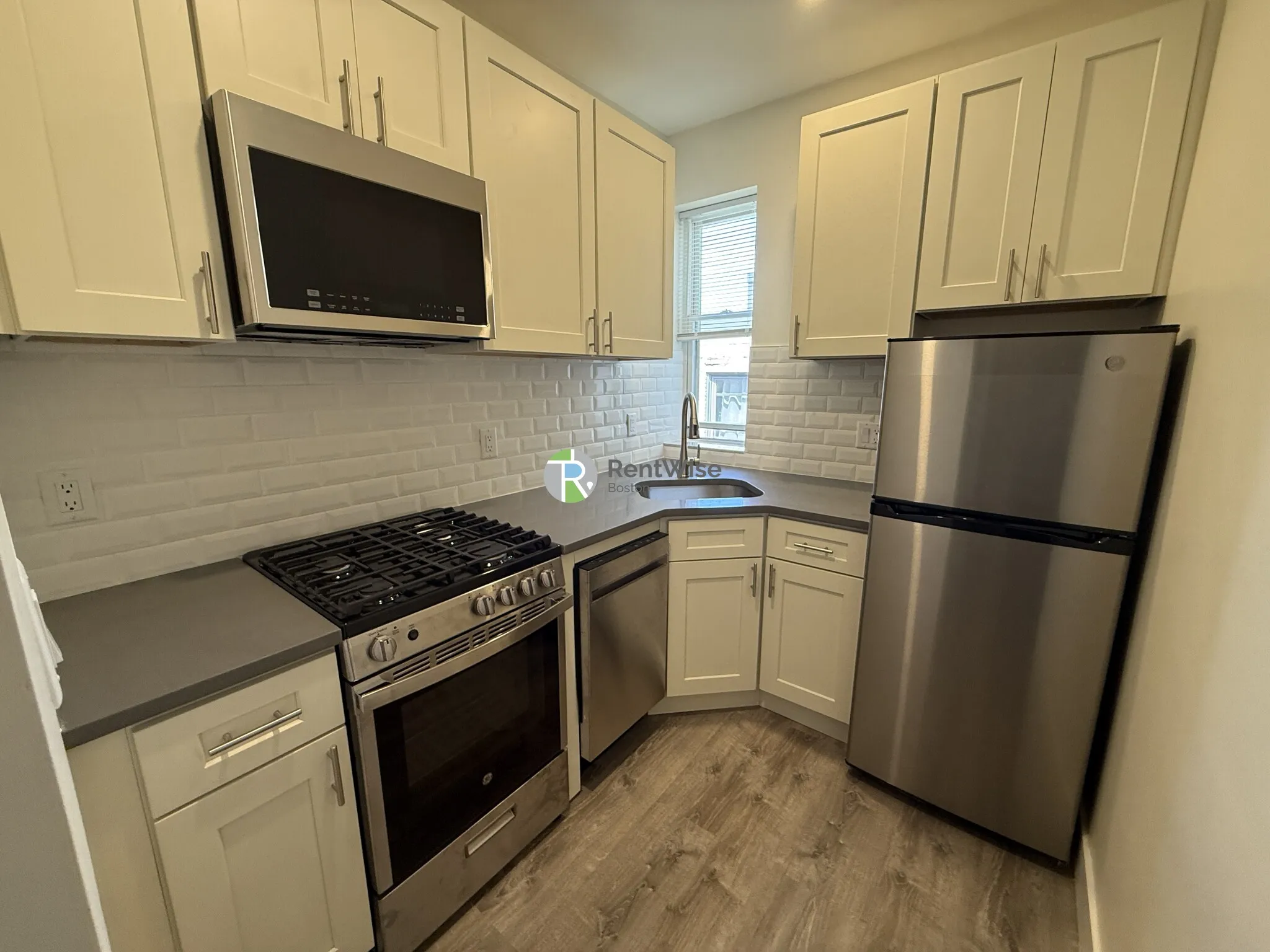 1 bed, 1 bath apartment for rent at 94 Brainerd Rd Unit 35, Allston — photo 1 of 10
