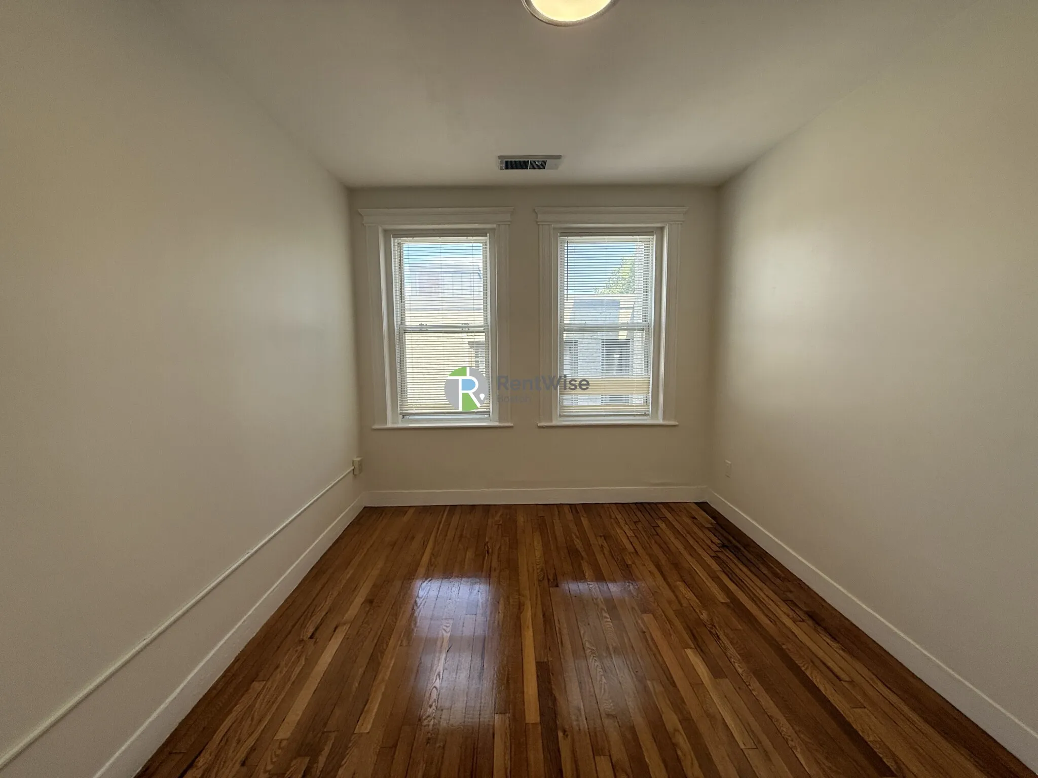 1 bed, 1 bath apartment for rent at 94 Brainerd Rd Unit 35, Allston — photo 2 of 10