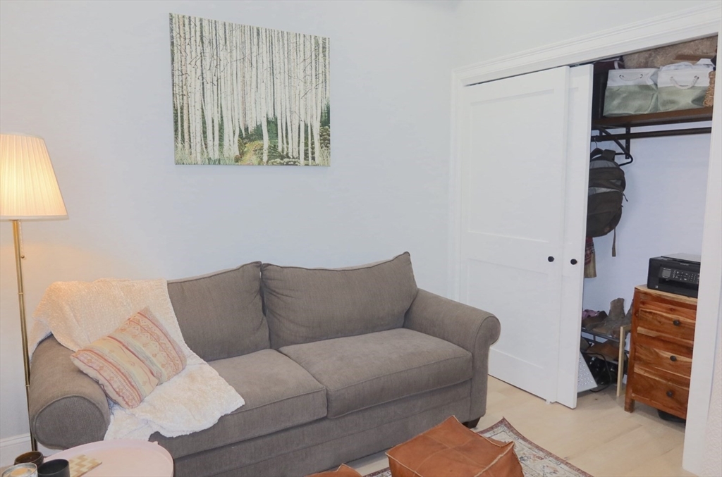 3 bed, 3 bath apartment for rent at 94 Bunker Hill Unit 1, Charlestown — photo 18 of 23