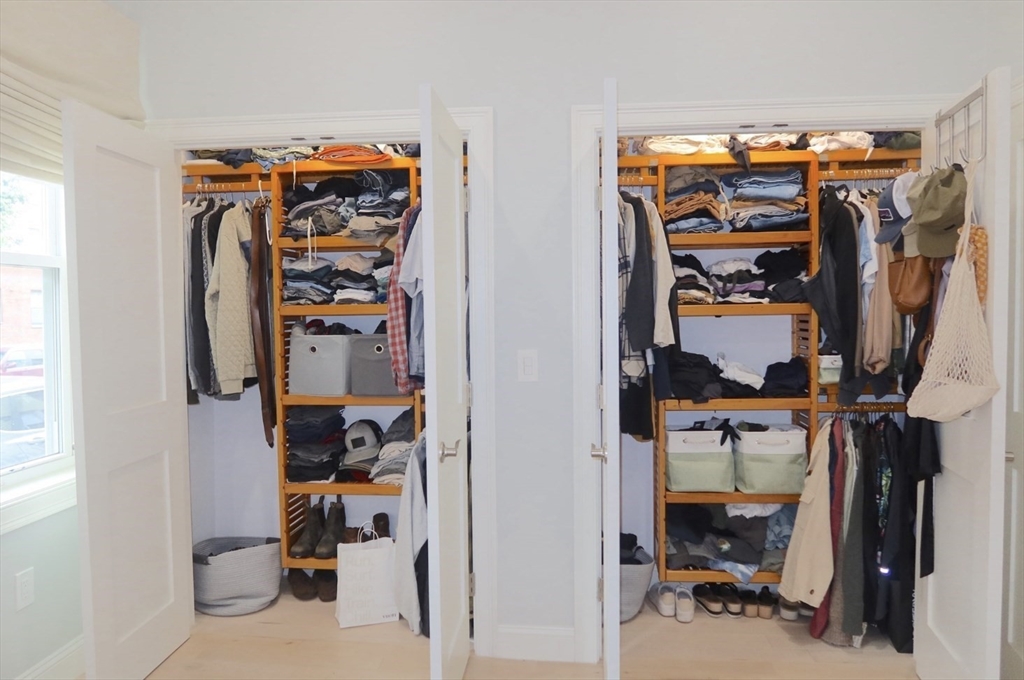 3 bed, 3 bath apartment for rent at 94 Bunker Hill Unit 1, Charlestown — photo 14 of 23