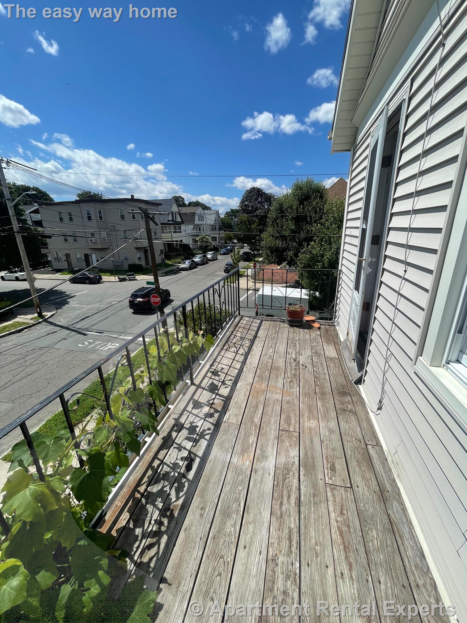 4 bed, 2 bath apartment for rent at 94 Central Ave Unit 2, Medford Square — photo 13 of 18