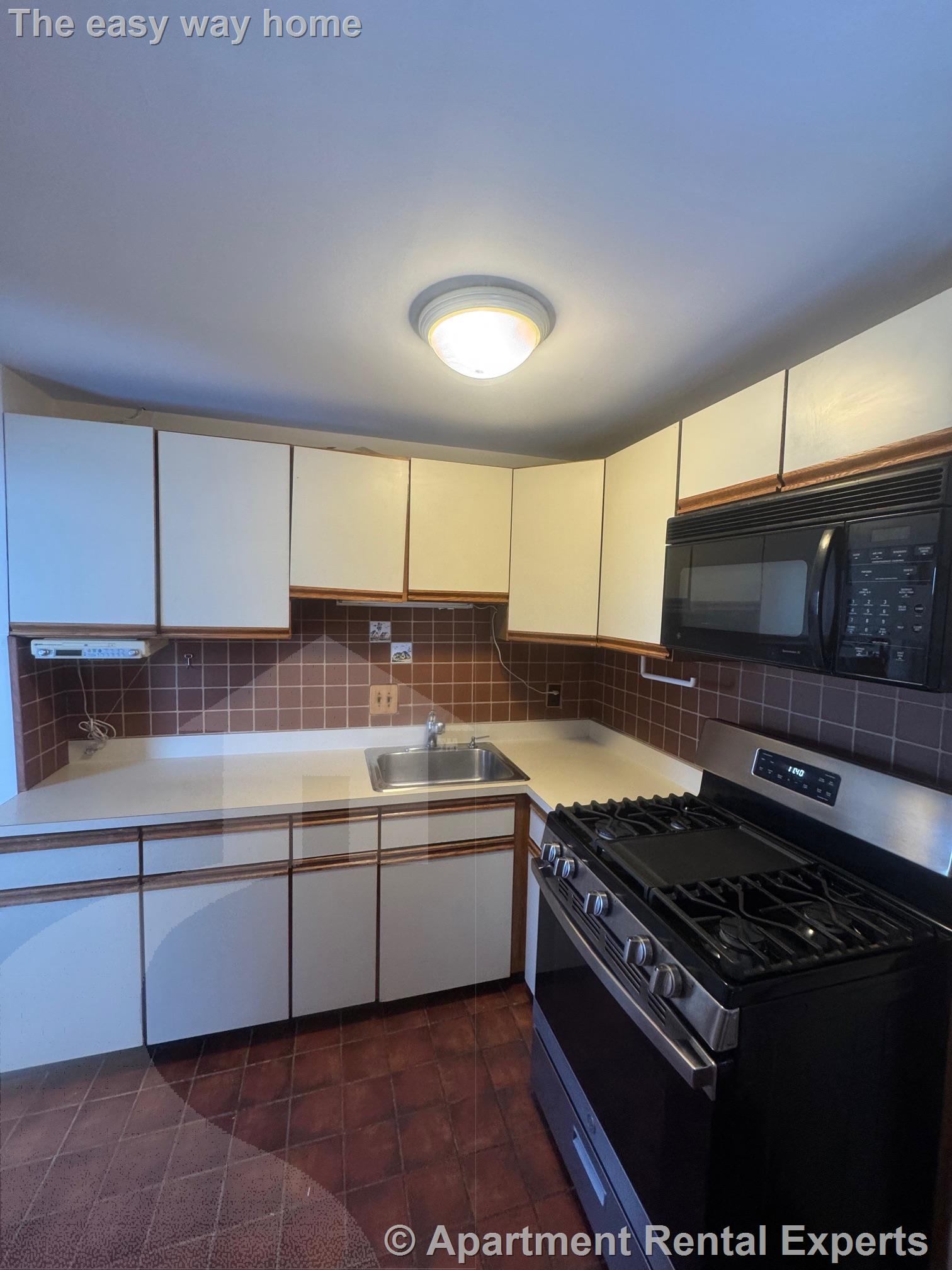 2 bed, 1 bath apartment for rent at 94 College Ave Unit 2, Davis Square — photo 6 of 14