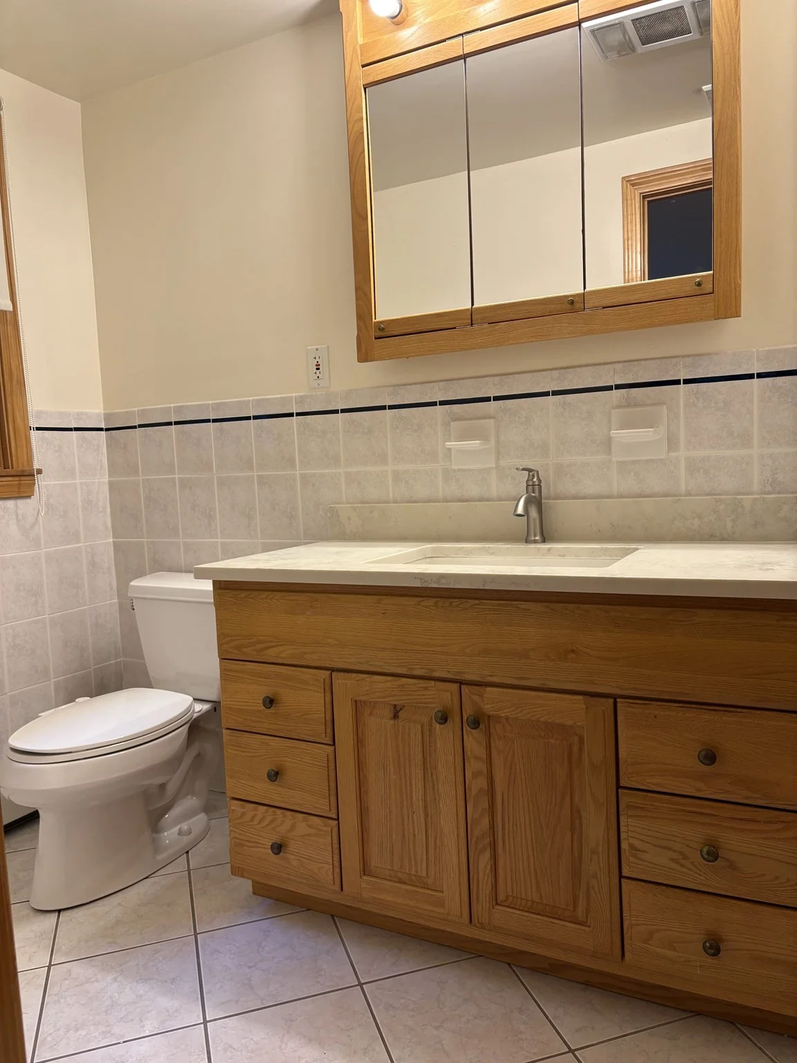 3 bed, 2 bath apartment for rent at 94 Concord Ave, Lexington — photo 12 of 28