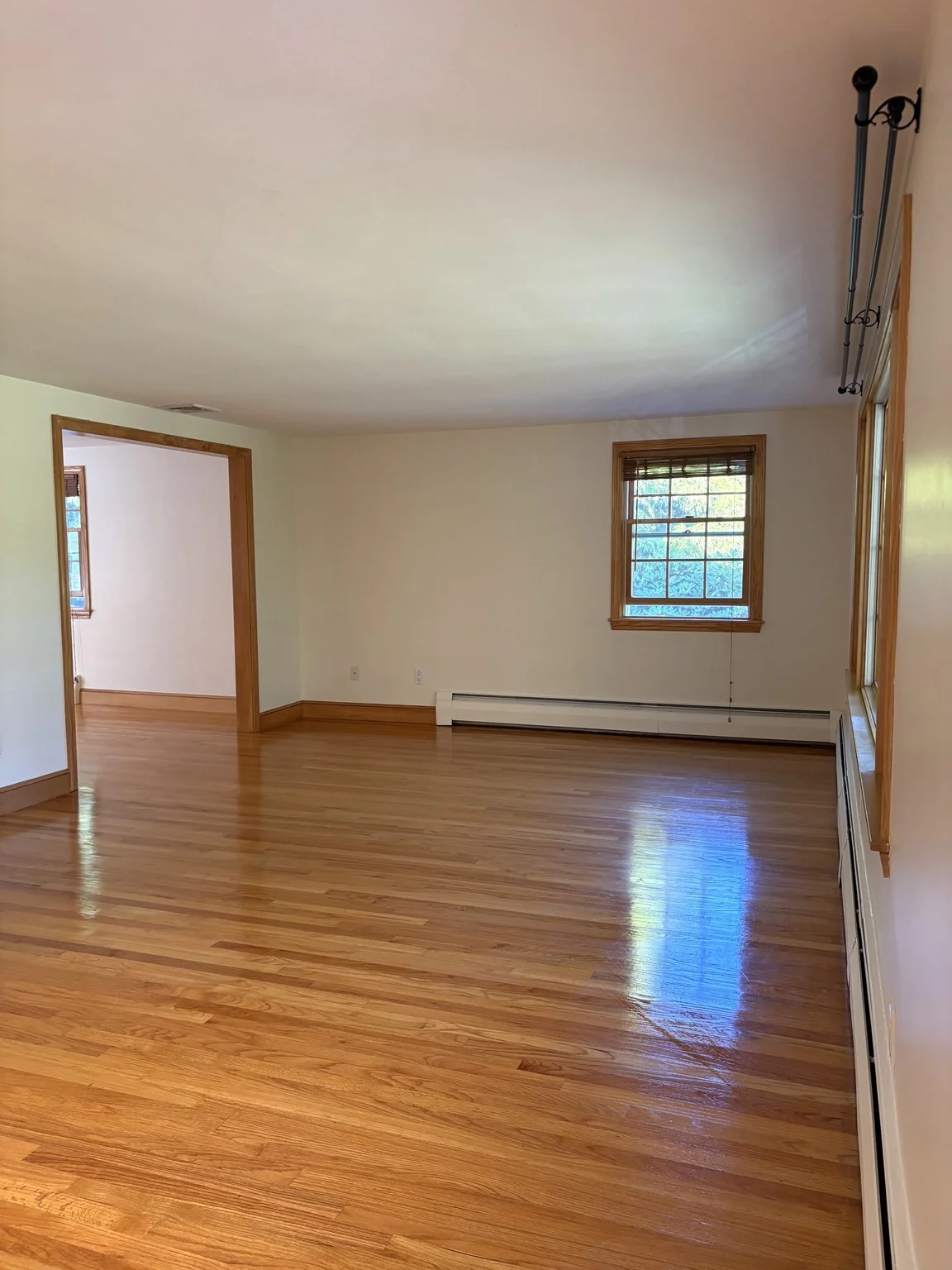 3 bed, 2 bath apartment for rent at 94 Concord Ave, Lexington — photo 9 of 28