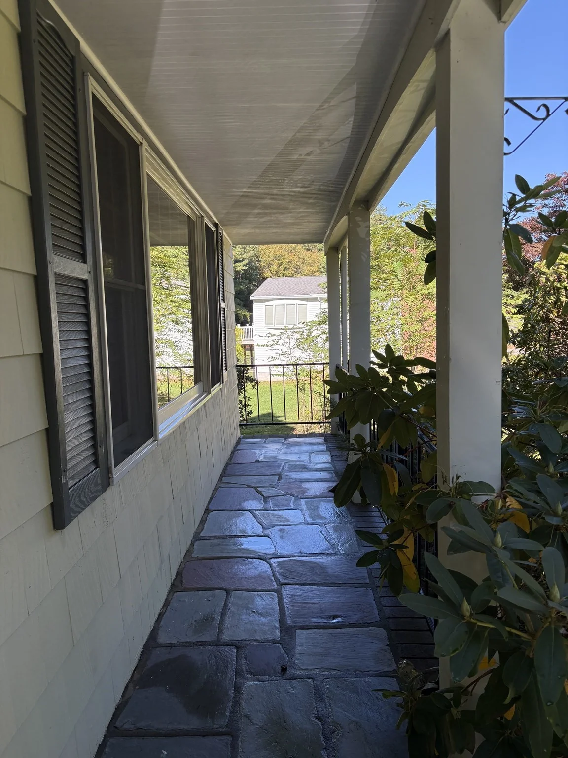 3 bed, 2 bath apartment for rent at 94 Concord Ave, Lexington — photo 3 of 28