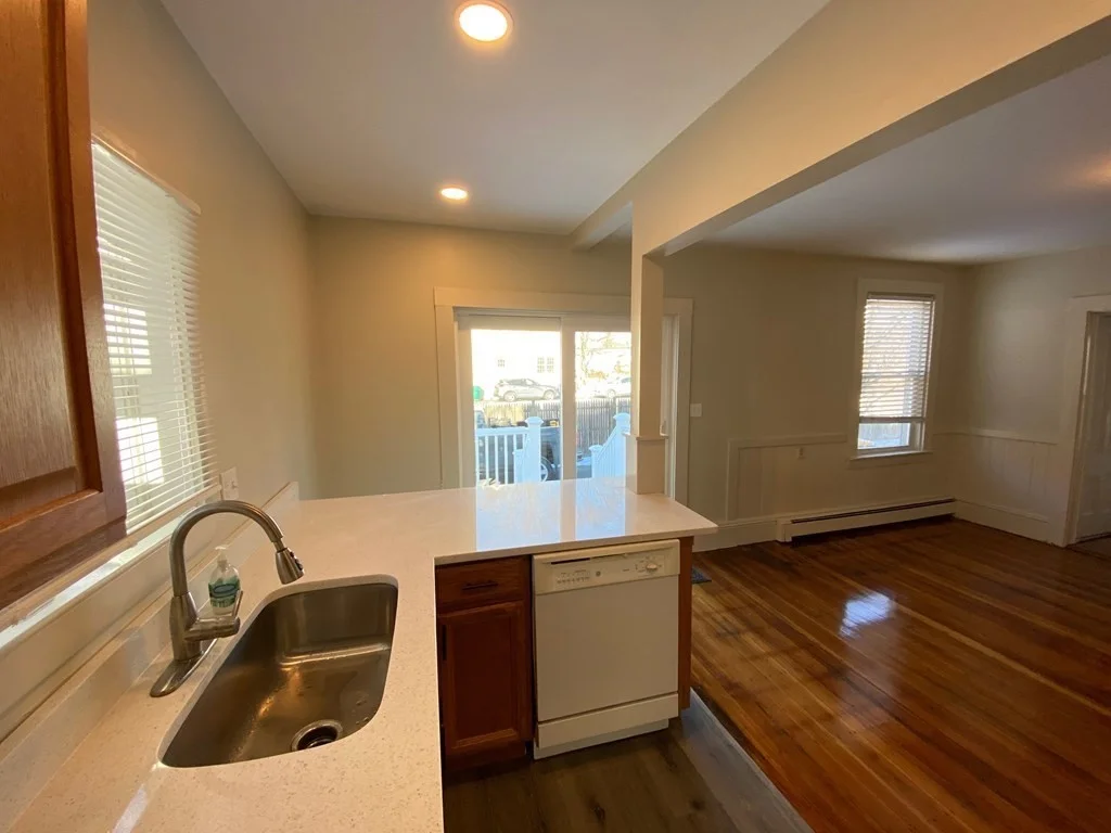 2 bed, 1 bath apartment for rent at 94 Concord Ave Unit 1, Norwood — photo 2 of 8