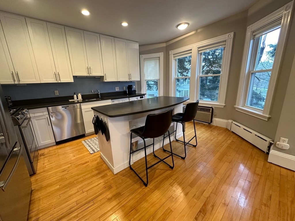 3 bed, 2 bath apartment for rent at 94 Dudley Unit 2, Brookline — photo 6 of 20