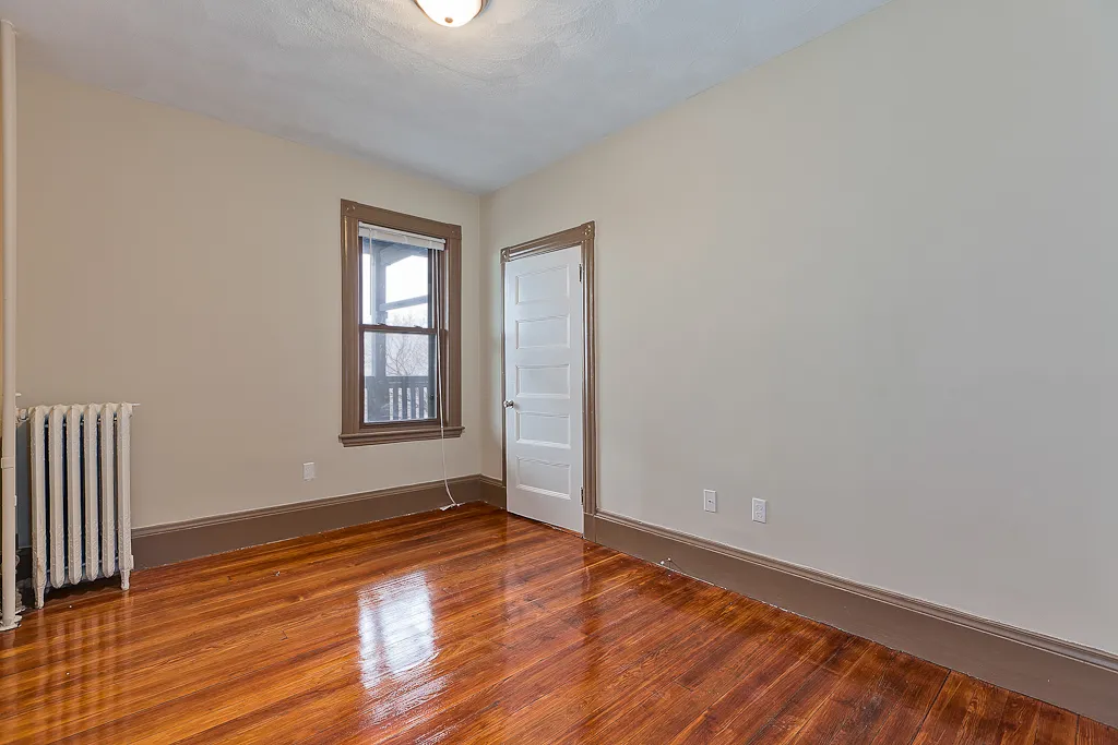 5 bed, 2 bath apartment for rent at 94 Gladstone St Unit 1, East Boston — photo 3 of 12