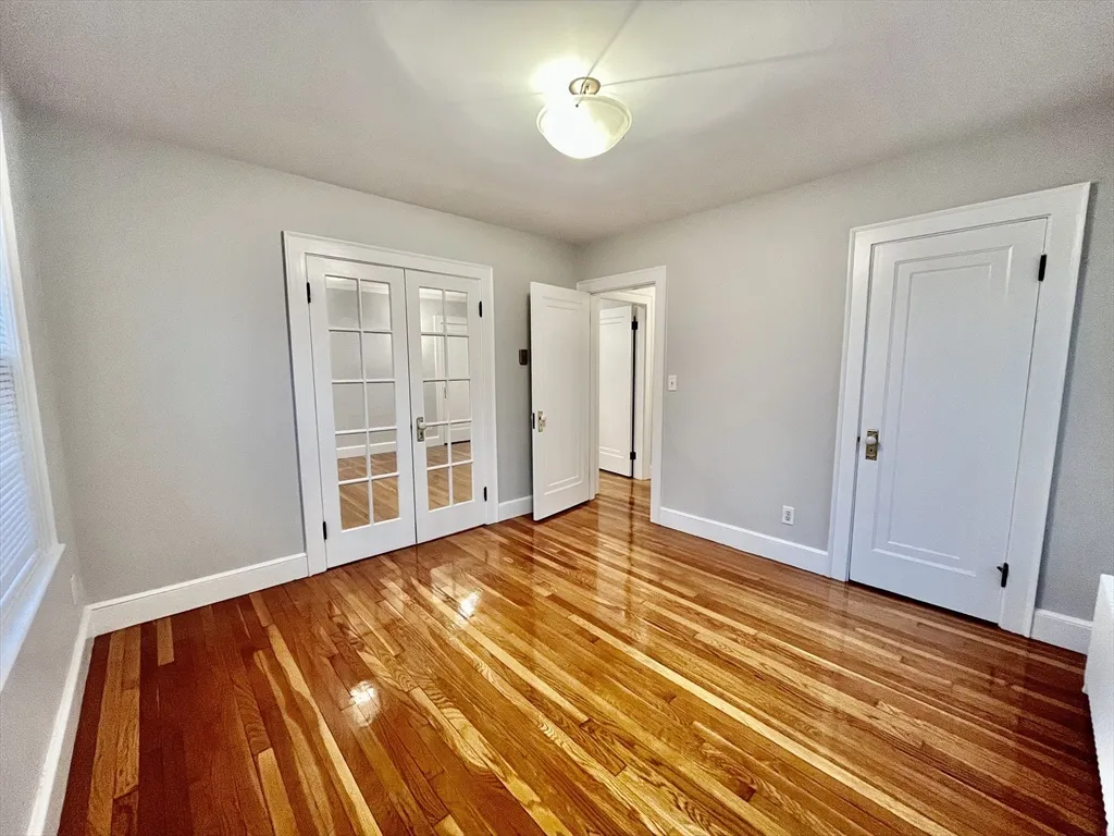 2 bed, 1 bath apartment for rent at 94 Glendale Rd Unit 1R, Quincy — photo 9 of 20