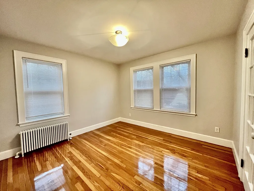 2 bed, 1 bath apartment for rent at 94 Glendale Rd Unit 1R, Quincy — photo 10 of 20