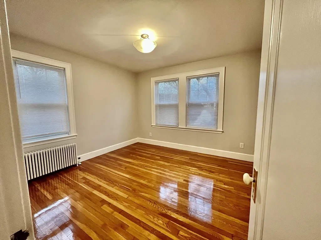2 bed, 1 bath apartment for rent at 94 Glendale Rd Unit 1R, Quincy — photo 12 of 20