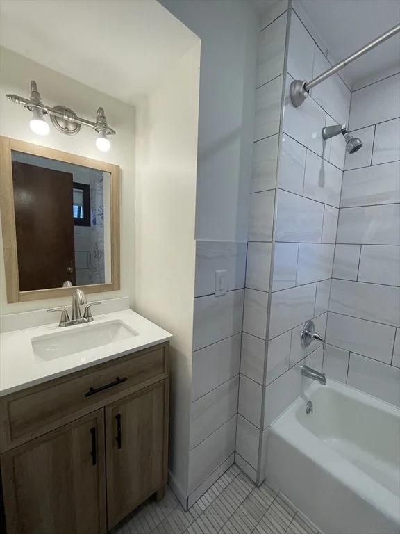 2 bed, 1 bath apartment for rent at 94 Gordon Rd, East Braintree — photo 12 of 16