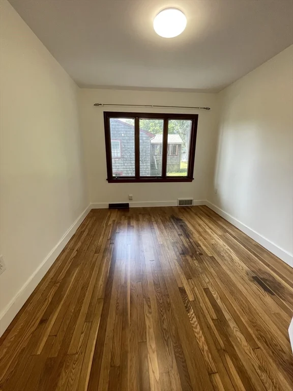 2 bed, 1 bath apartment for rent at 94 Gordon Rd, East Braintree — photo 13 of 16