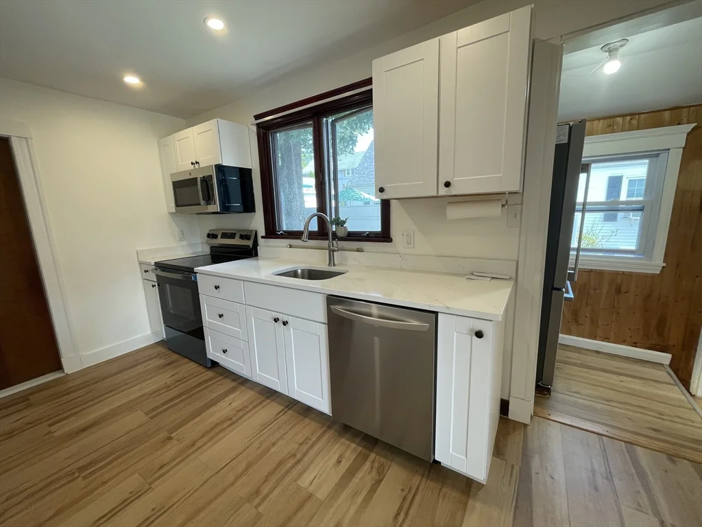 2 bed, 1 bath apartment for rent at 94 Gordon Rd, East Braintree — photo 7 of 16