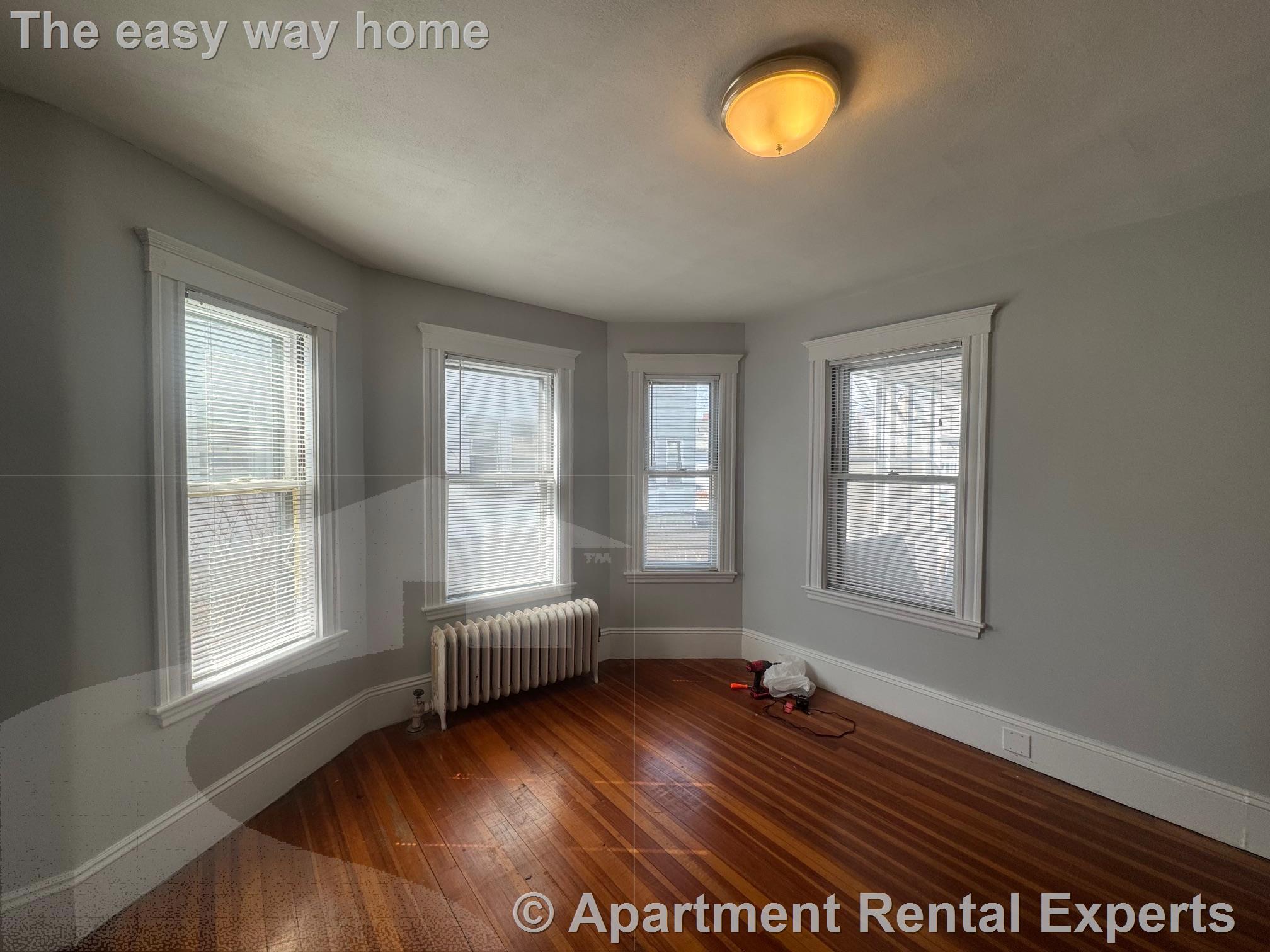 1 bed, 1 bath apartment for rent at 94 Harlow St Unit 1, Arlington Center — photo 5 of 10