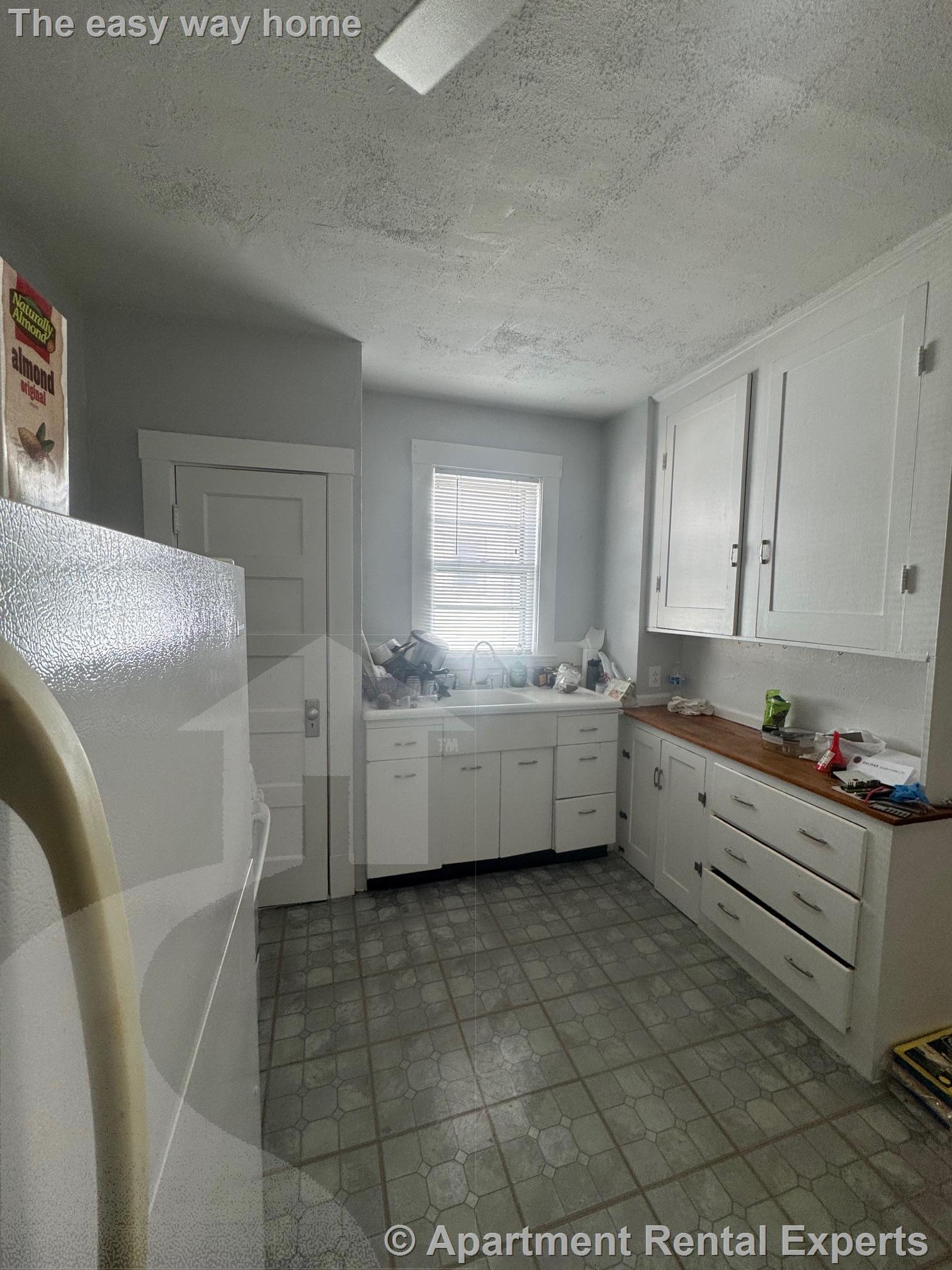 1 bed, 1 bath apartment for rent at 94 Harlow St Unit 1, Arlington Center — photo 9 of 10