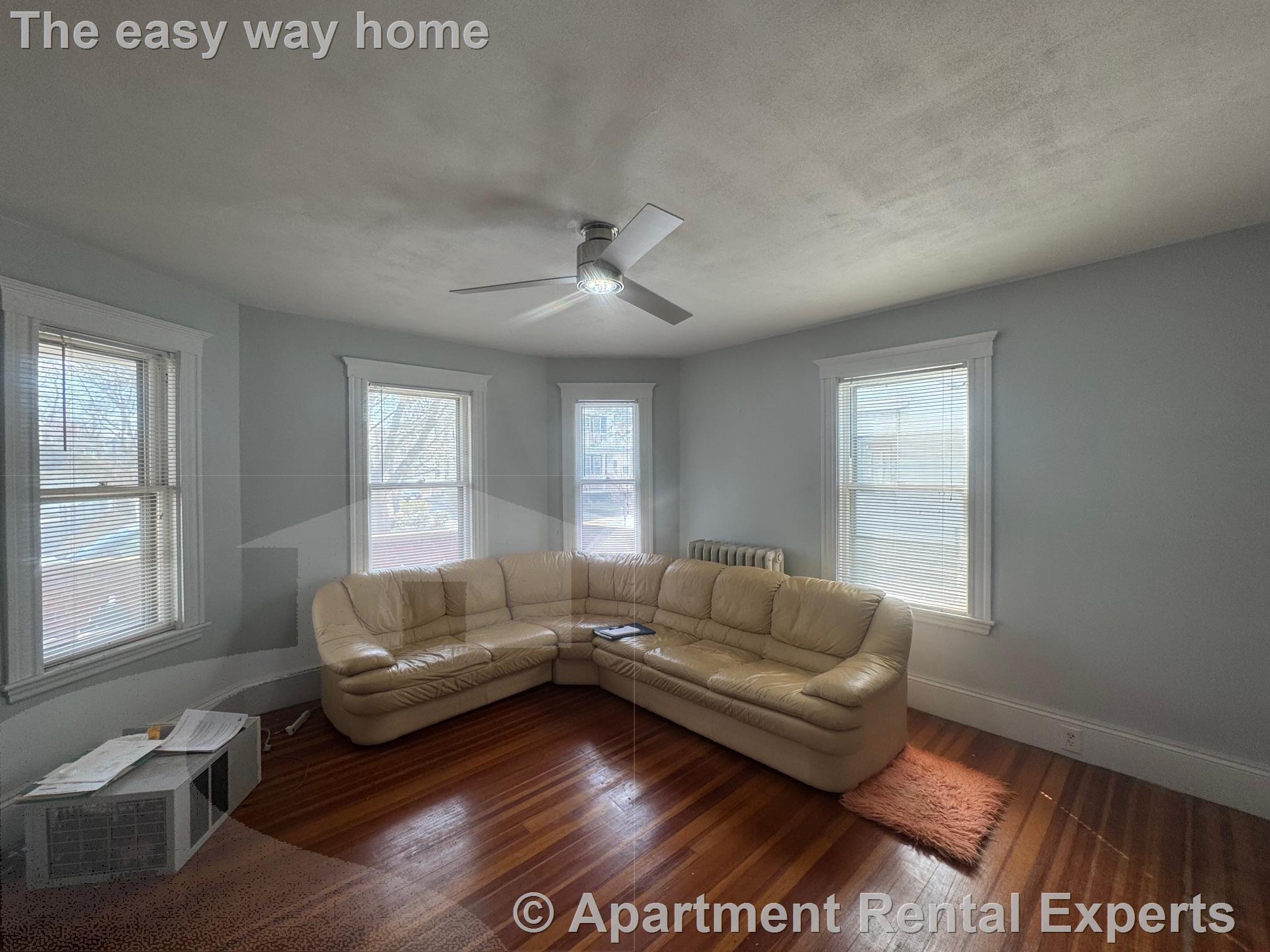1 bed, 1 bath apartment for rent at 94 Harlow St Unit 1, Arlington Center — photo 2 of 10