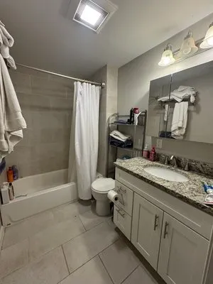 4 bed, 2 bath apartment for rent at 94 Heath St Unit 1, Winter Hill