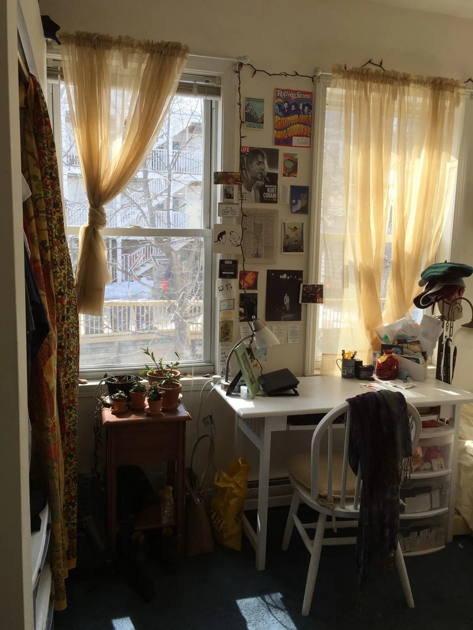 4 bed, 1 bath apartment for rent at 94 Hillside St Unit 3, Mission Hill — photo 8 of 12