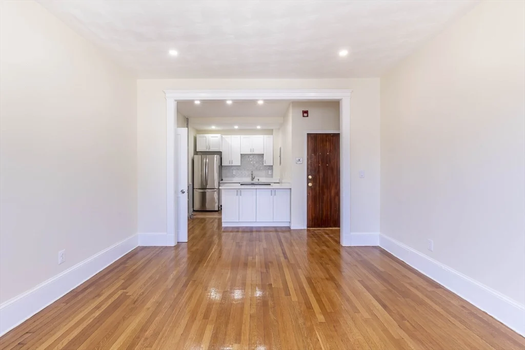 2 bed, 1 bath apartment for rent at 94 Hutchings Unit 3, Roxbury — photo 11 of 29