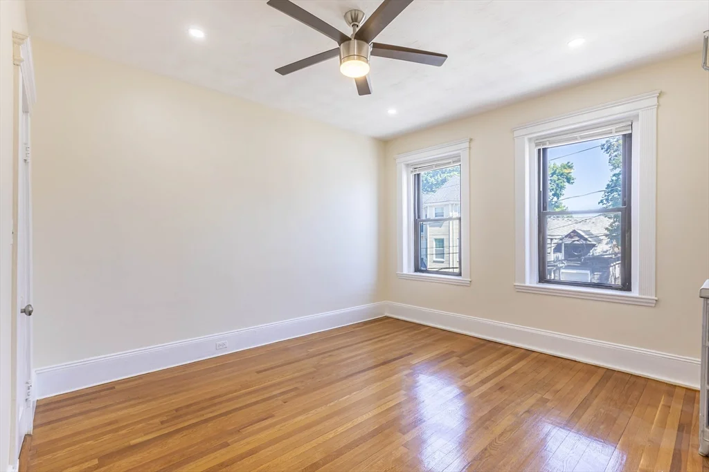 2 bed, 1 bath apartment for rent at 94 Hutchings Unit 3, Roxbury — photo 24 of 29