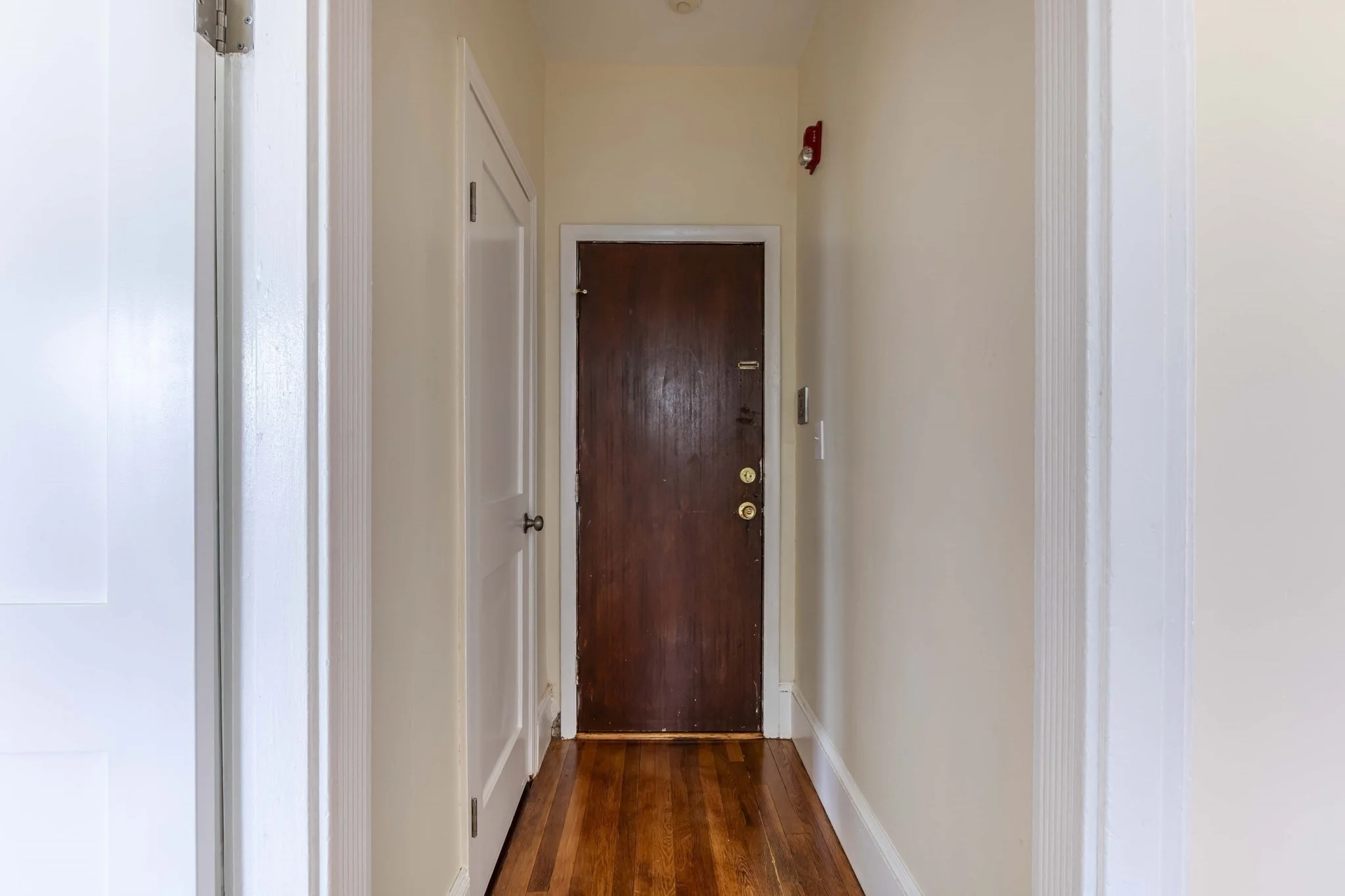 2 bed, 1 bath apartment for rent at 94 Hutchings Unit 4, Roxbury — photo 21 of 24