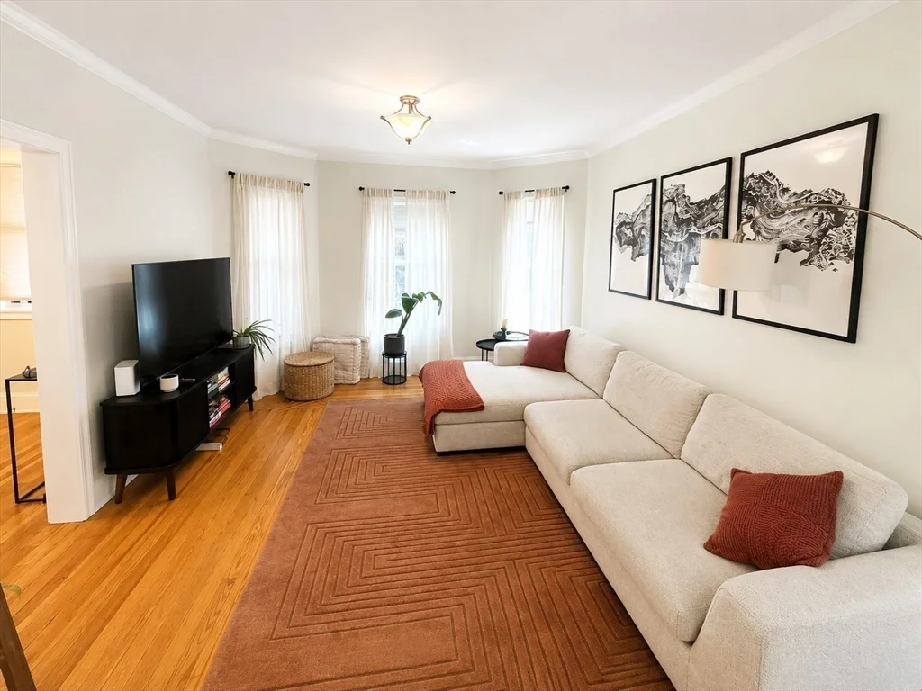 2 bed, 1 bath apartment for rent at 94 Josephine Ave Unit 1, Ball Square — photo 3 of 21