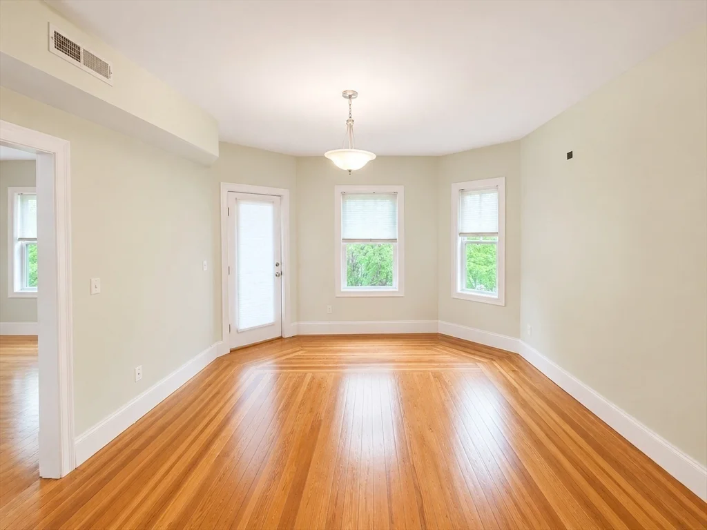 3 bed, 2 bath apartment for rent at 94 Josephine Ave Unit 2, Ball Square — photo 6 of 32