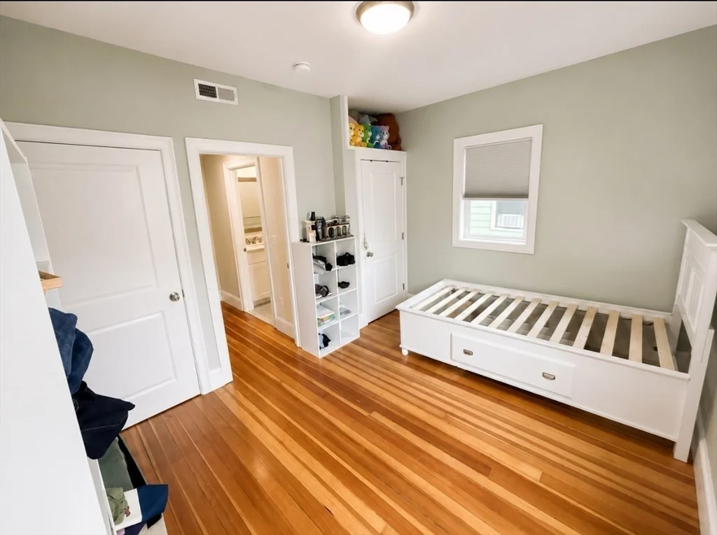 3 bed, 2 bath apartment for rent at 94 Josephine Ave Unit 2, Ball Square — photo 27 of 32