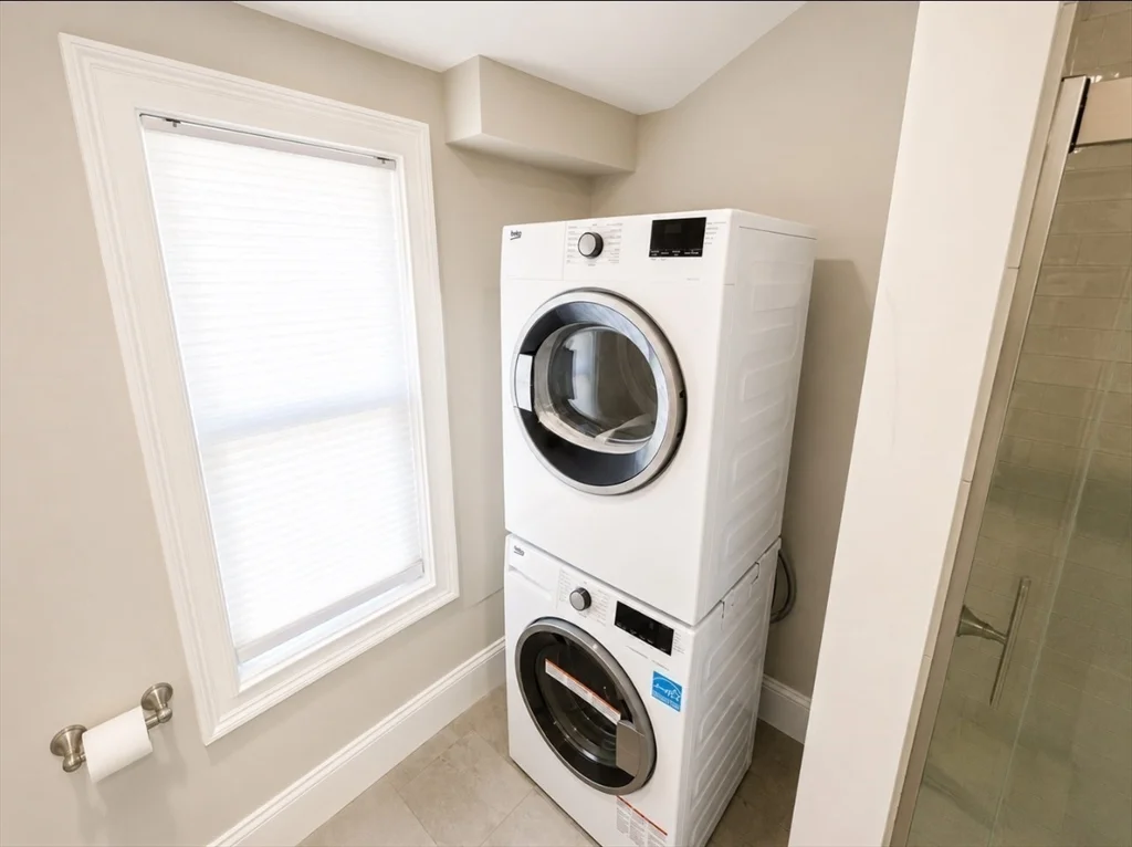 2 bed, 1 bath apartment for rent at 94 Josephine Ave Unit 3, Ball Square — photo 14 of 17