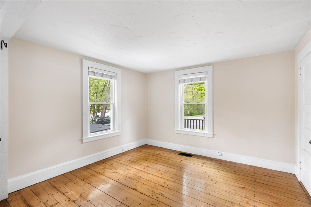 2 bed, 1 bath apartment for rent at 94 King St Unit 1, Hanover — photo 11 of 25