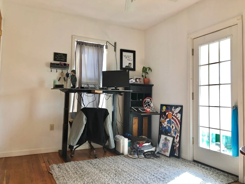 3 bed, 2 bath apartment for rent at 94 Lawrence St Unit 2, Wellington — photo 8 of 15