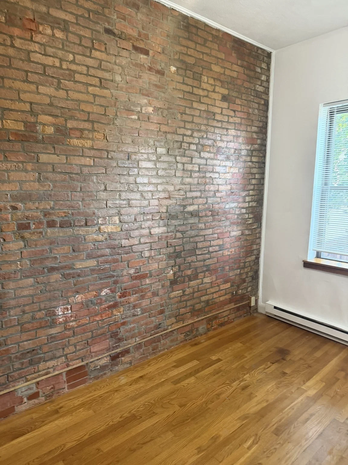 1 bed, 1 bath apartment for rent at 94 Marcella Unit 1, Roxbury — photo 7 of 10