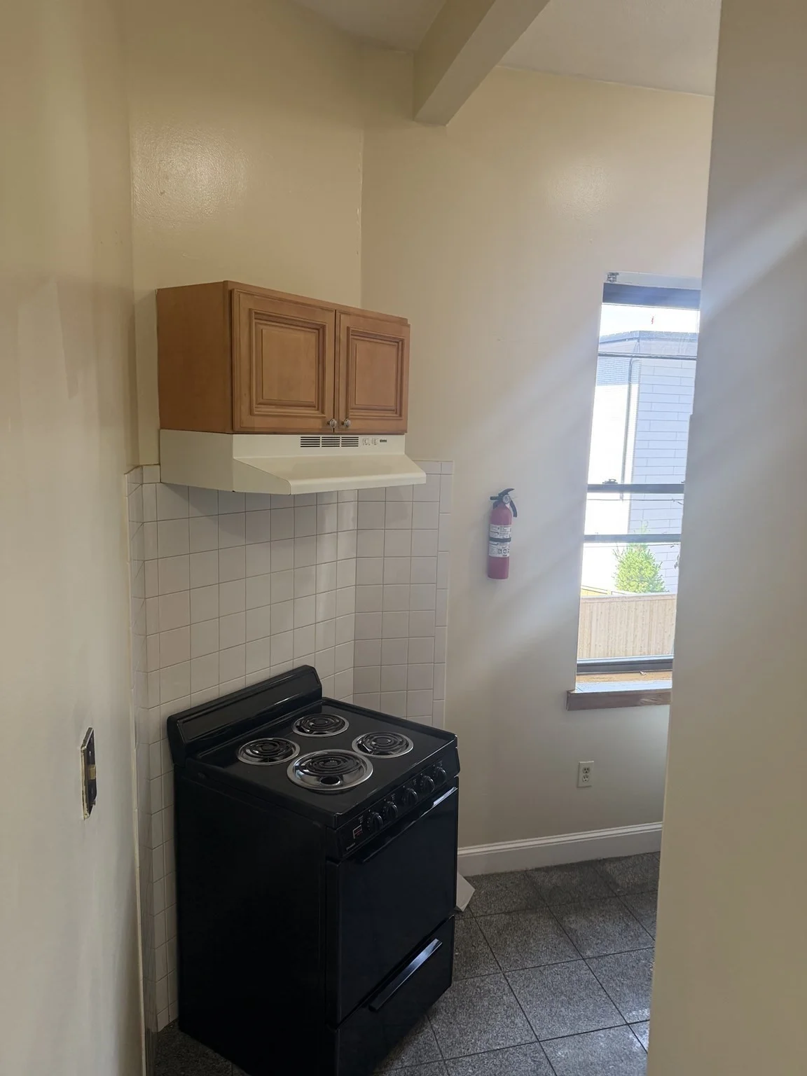1 bed, 1 bath apartment for rent at 94 Marcella Unit 1, Roxbury — photo 8 of 10
