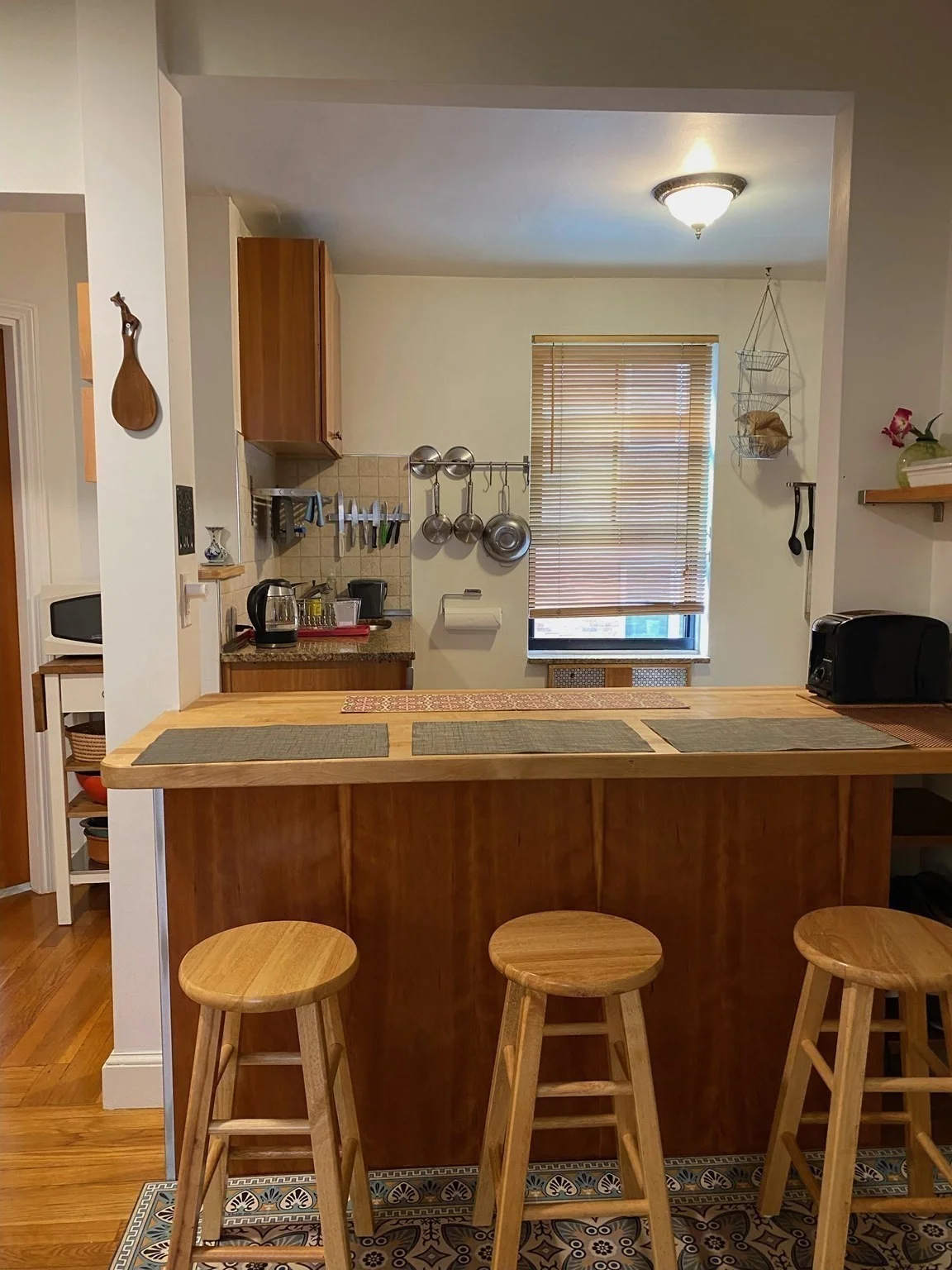 3 bed, 2 bath apartment for rent at 94 Marion St Unit 1, Coolidge Corner — photo 4 of 15
