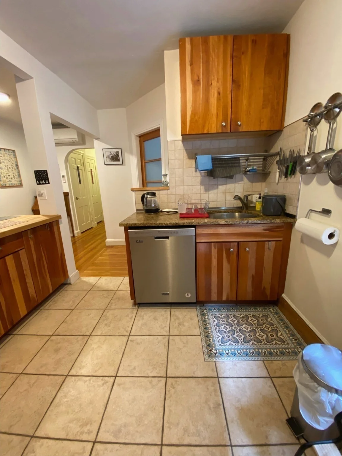 3 bed, 2 bath apartment for rent at 94 Marion St Unit 1, Coolidge Corner — photo 3 of 15