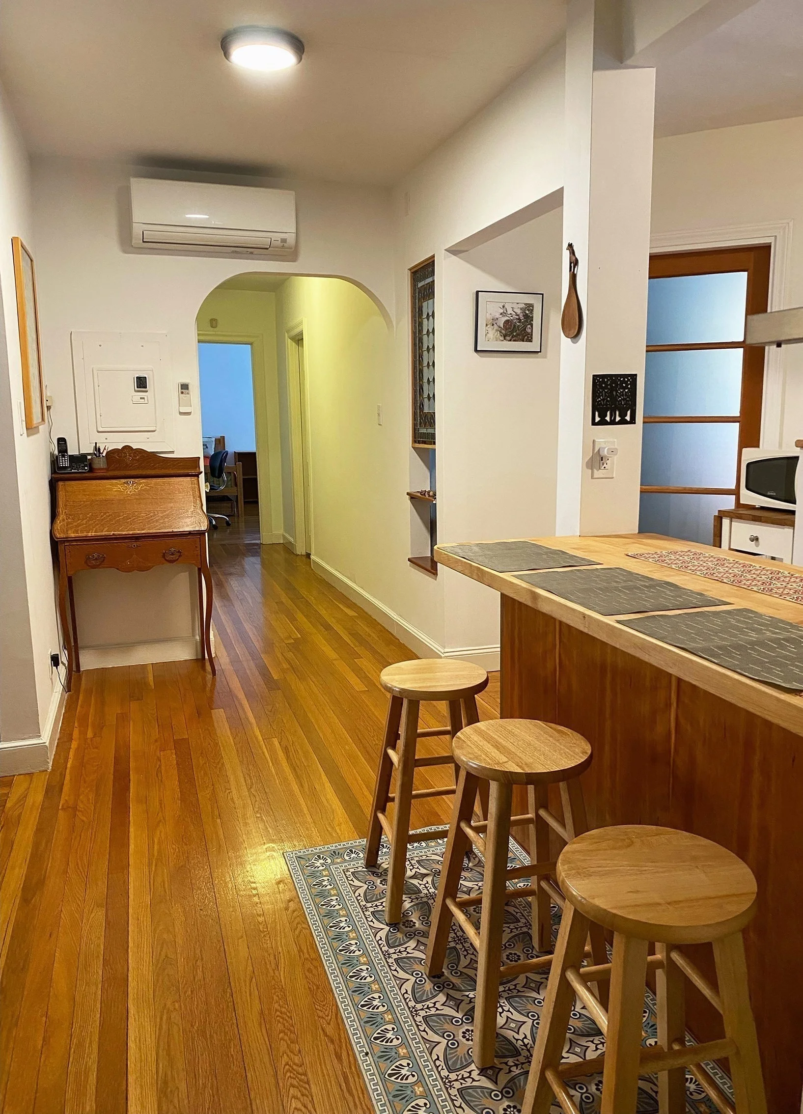 3 bed, 2 bath apartment for rent at 94 Marion St Unit 1, Coolidge Corner — photo 5 of 15
