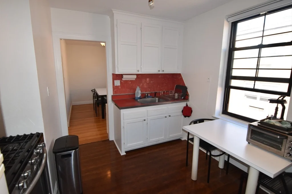 2 bed, 2 bath apartment for rent at 94 Marion Unit 5, Coolidge Corner — photo 9 of 17