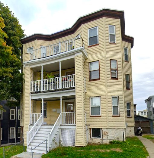 4 bed, 1 bath apartment for rent at 94 Montebello Rd Unit 3, Jamaica Plain — photo 21 of 21