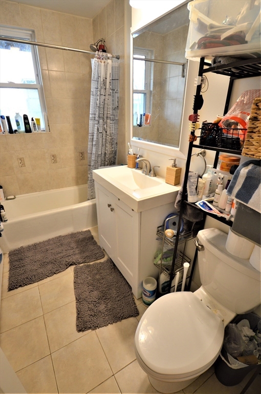 4 bed, 1 bath apartment for rent at 94 Montebello Rd Unit 3, Jamaica Plain — photo 19 of 21