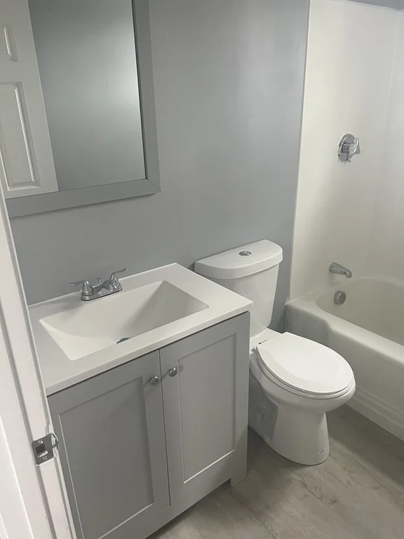 1 bed, 1 bath apartment for rent at 94 Mutton Ln Unit 2L, Weymouth — photo 10 of 11