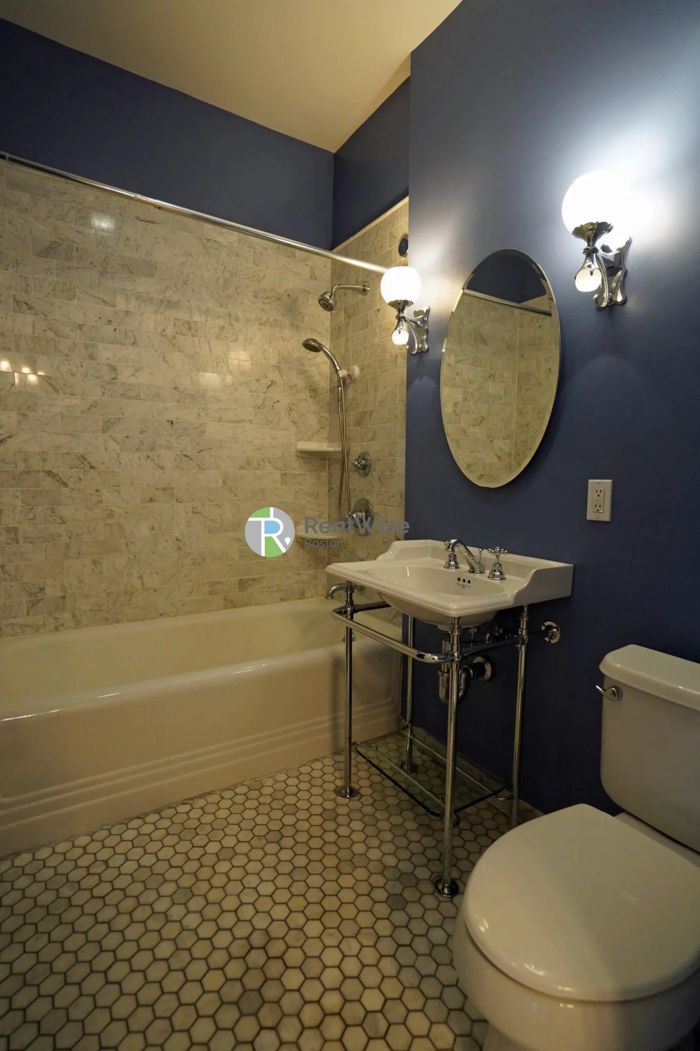 2 bed, 1 bath apartment for rent at 94 Naples Rd Unit 5, North Brookline — photo 8 of 38