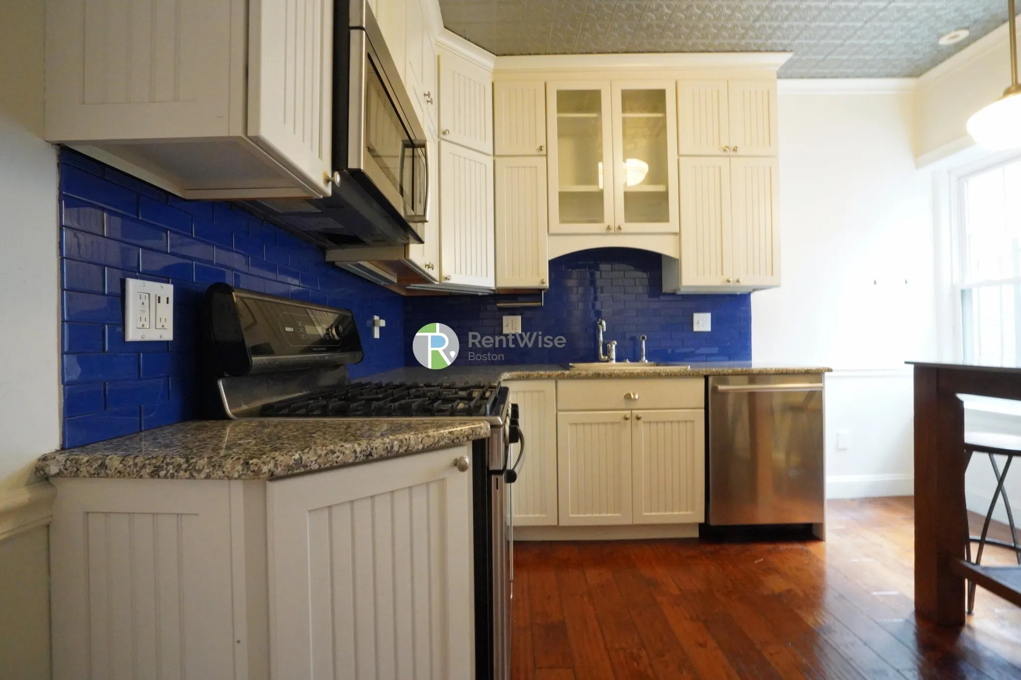 2 bed, 1 bath apartment for rent at 94 Naples Rd Unit 5, North Brookline — photo 14 of 38