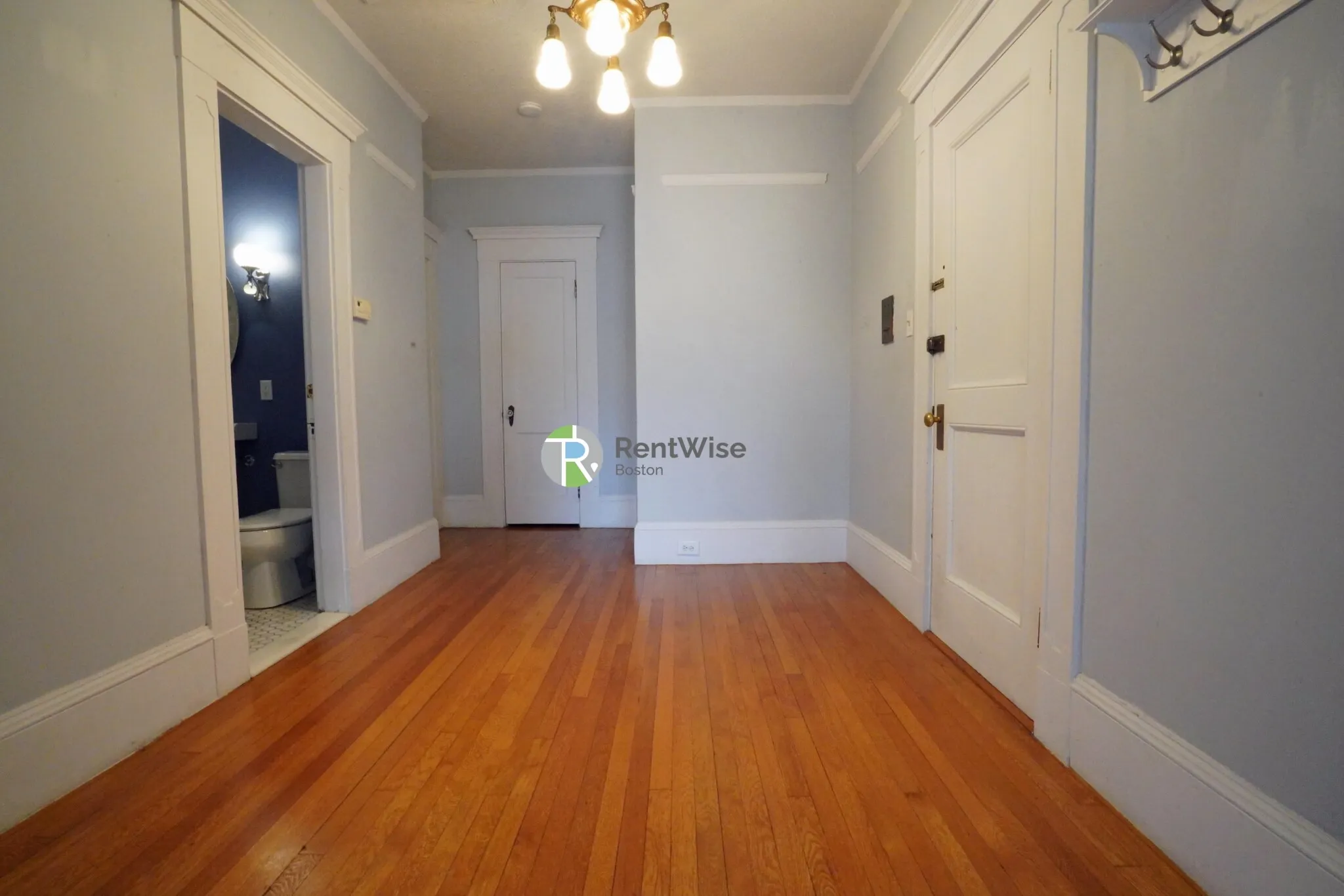 2 bed, 1 bath apartment for rent at 94 Naples Rd Unit 5, North Brookline — photo 3 of 38